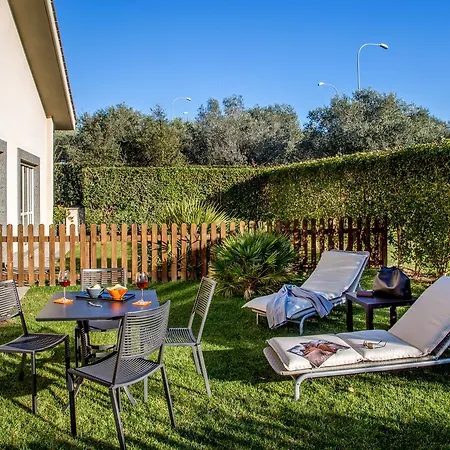 Aparthotel Poggio Degli Ulivi *